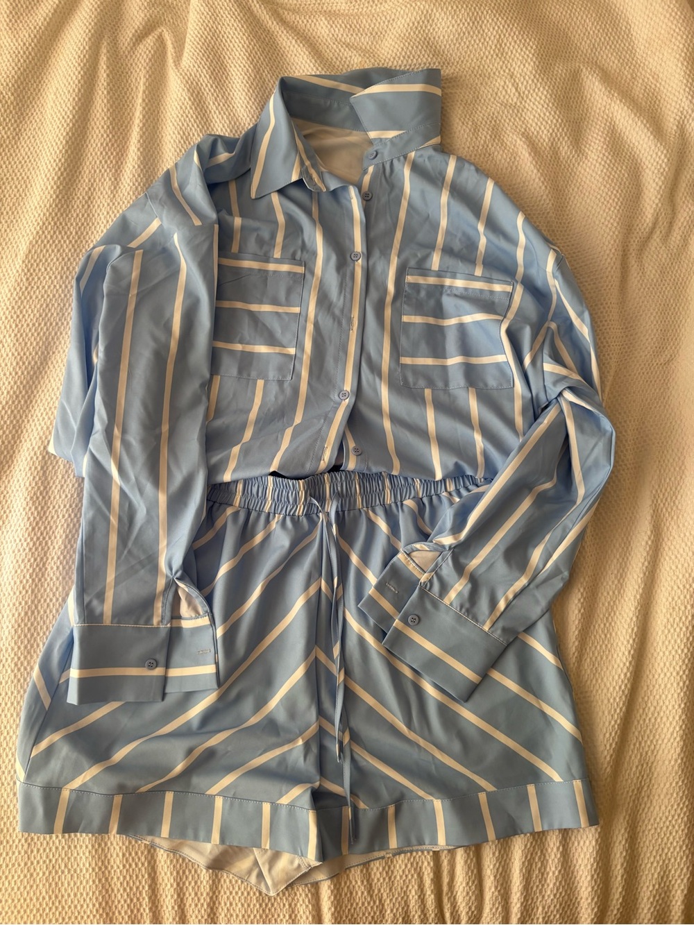 Women’s Blue Striped Pajama Set in XL
